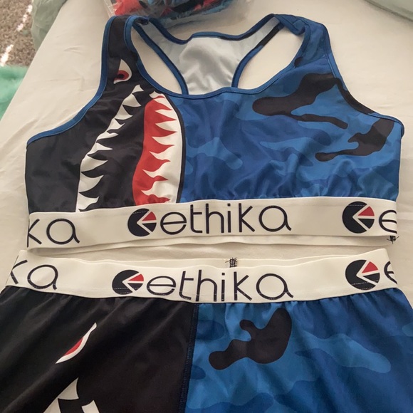 Ethika - Picture 5 of 5